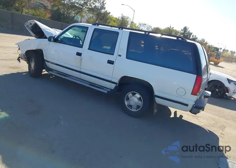 1993 GMC Suburban K1500 z USA, uszkodzony, nr VIN 1GKFK16K0PJ725870